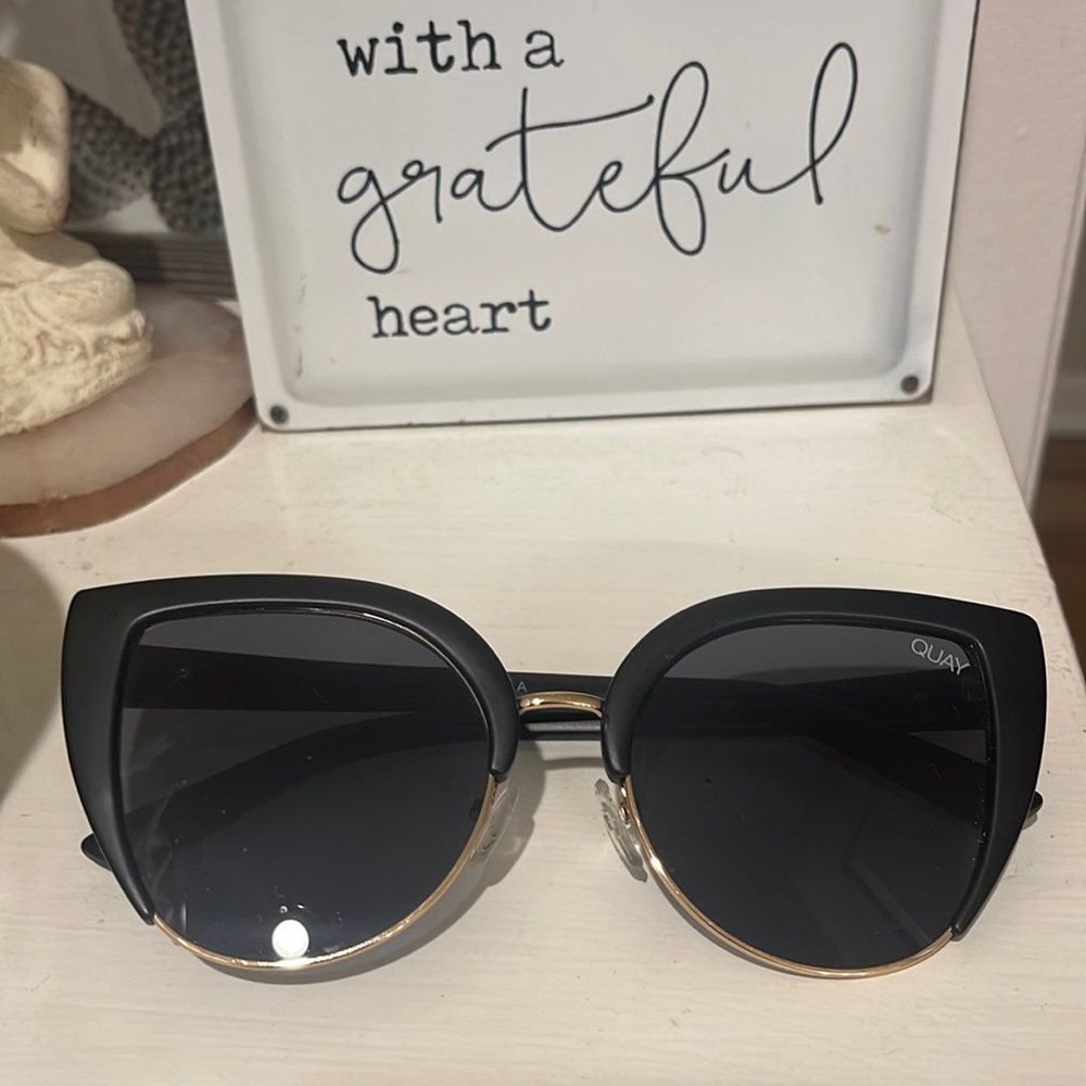 Quay sunglasses “oh my dayz”